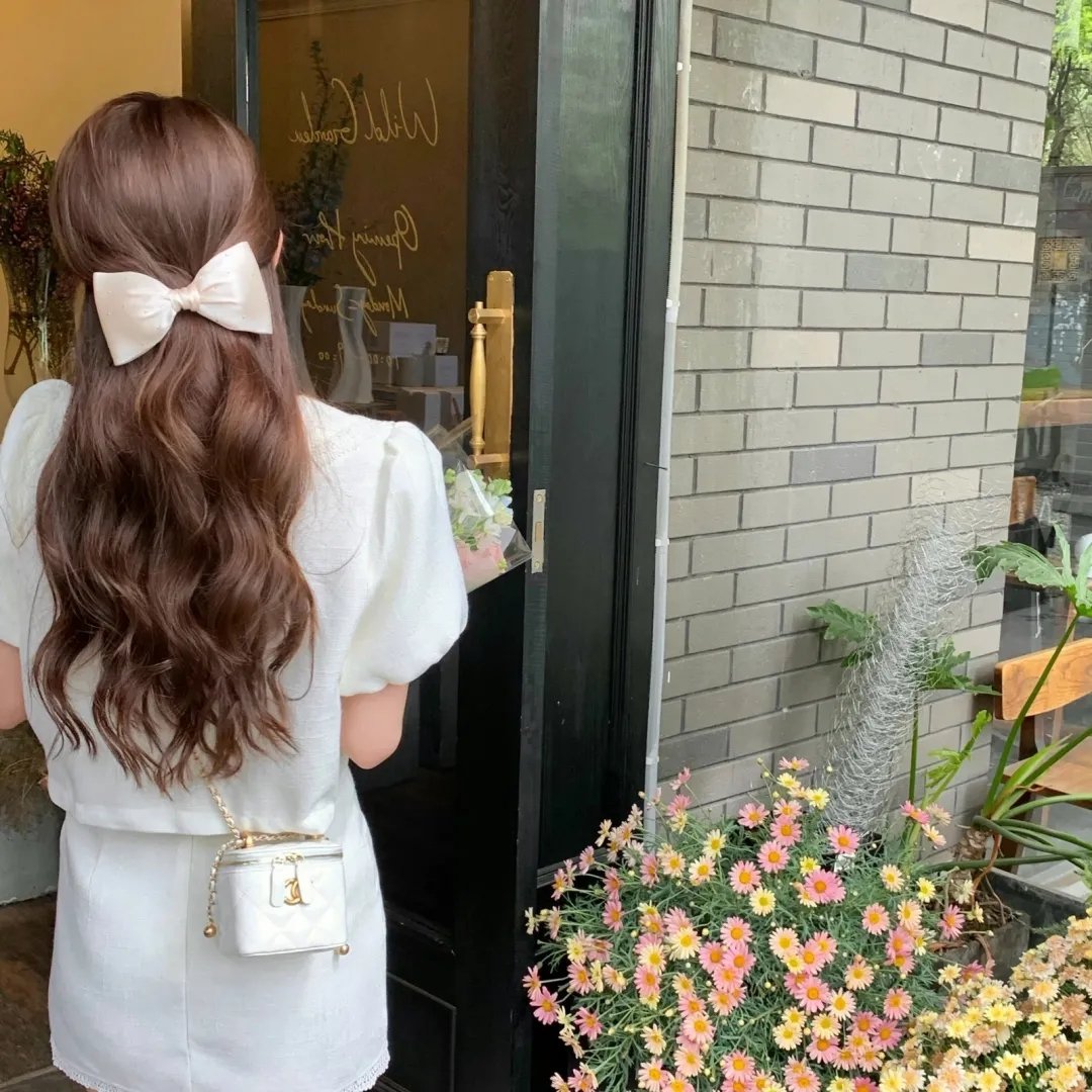 重返十八岁高冷校花爱上我